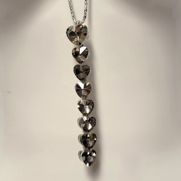 Crystal Heart Shape Pendants Necklace Long Statement Heart shape Necklace - Picture 3 of 8